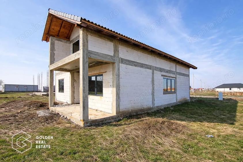 Casă cu 3 camere cu Teren 500 Mp în Frumușeni