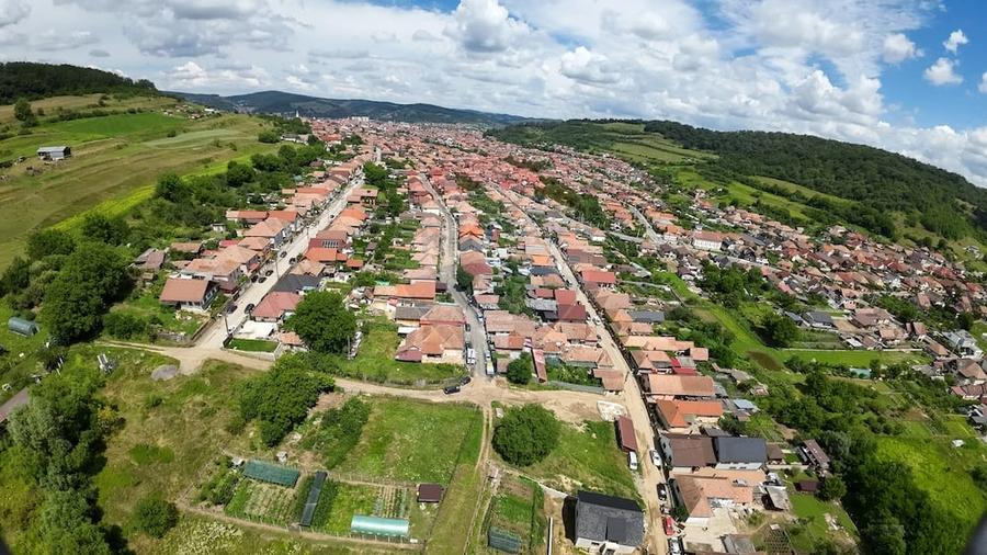 Teren de 531 mp, în Sud
