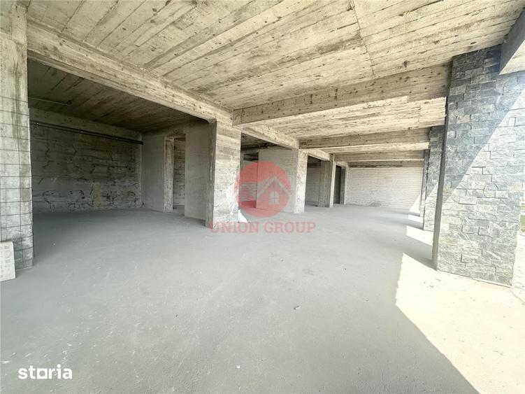 Spațiu comercial, de 250 mp, în Nord
