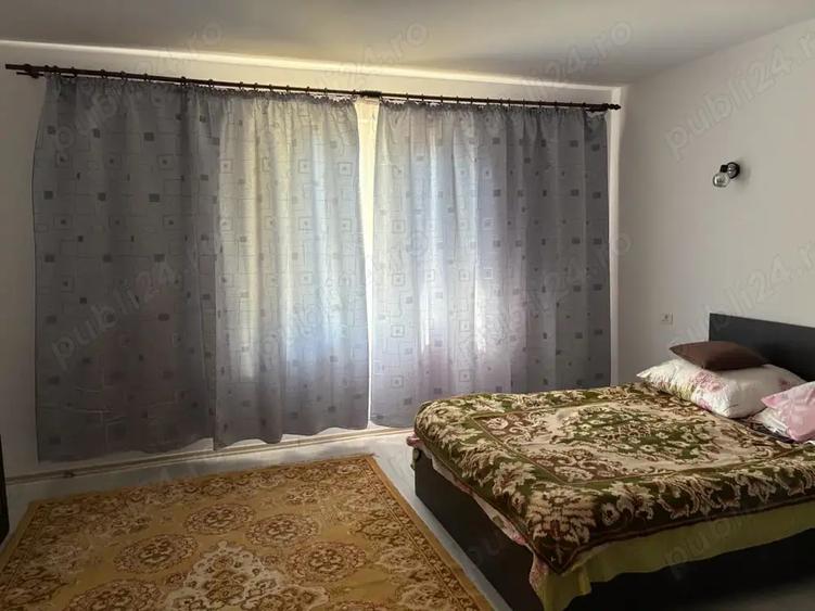 Casă cu 3 camere cu Teren 3200 Mp în Mihăileni