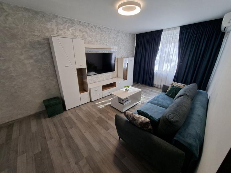 Apartament cu 2 camere decomandat în Runcu