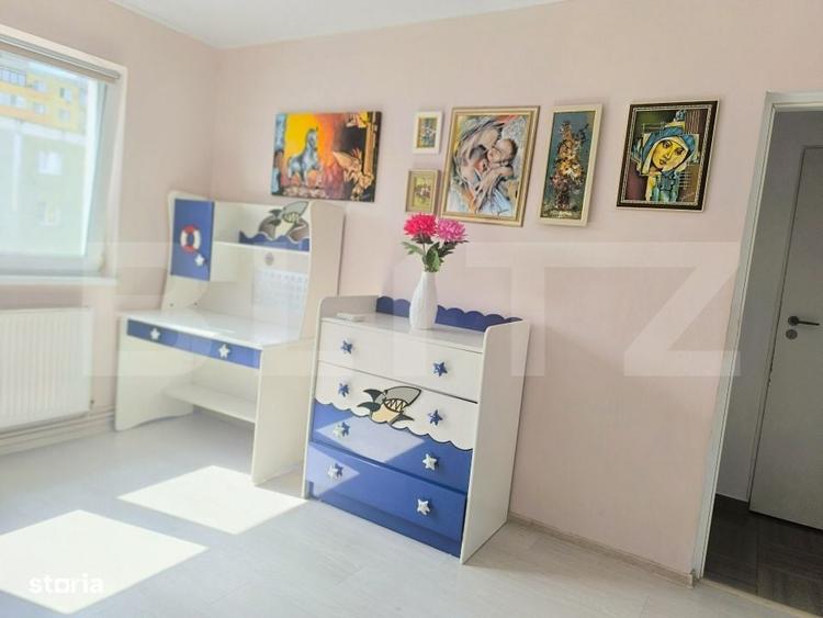 Apartament cu 2 camere semidecomandat în Florilor