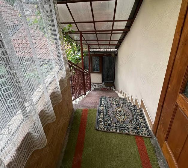 Casă cu 6 camere în Orăștie