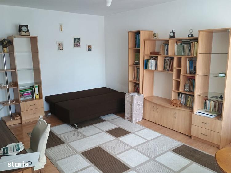 Vand apartament cu 2 camere mari - 8