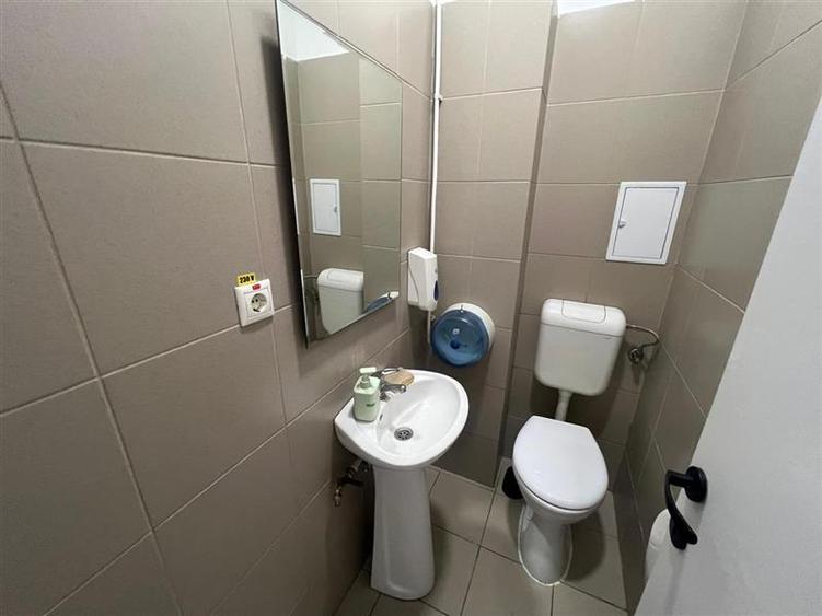 Spațiu comercial, de 67 mp, în Orizont