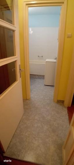 Apartament cu 2 camere, mobilat în Tipografilor