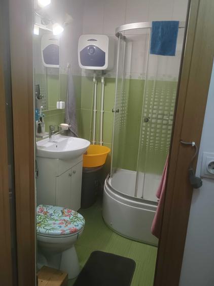 Apartament cu 2 camere semidecomandat în Progresul
