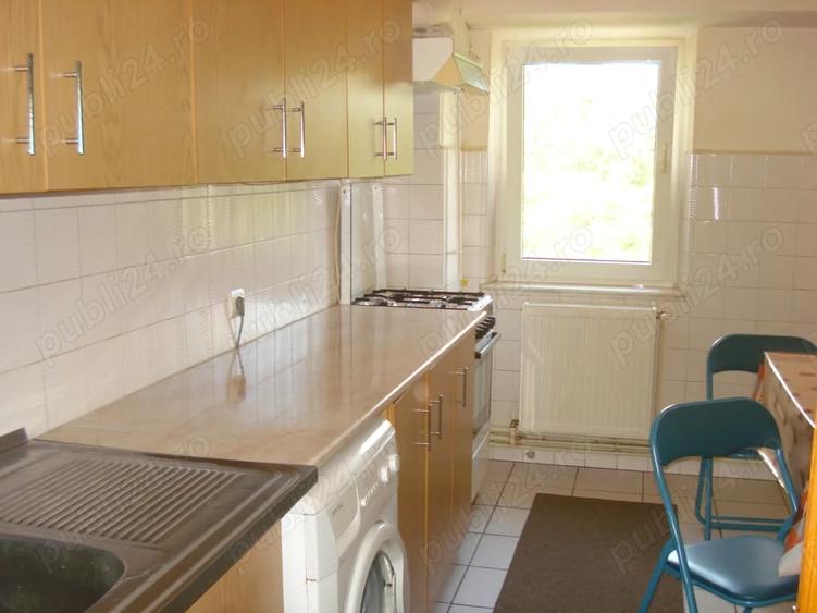 Apartament cu 2 camere decomandat, mobilat în Dacia