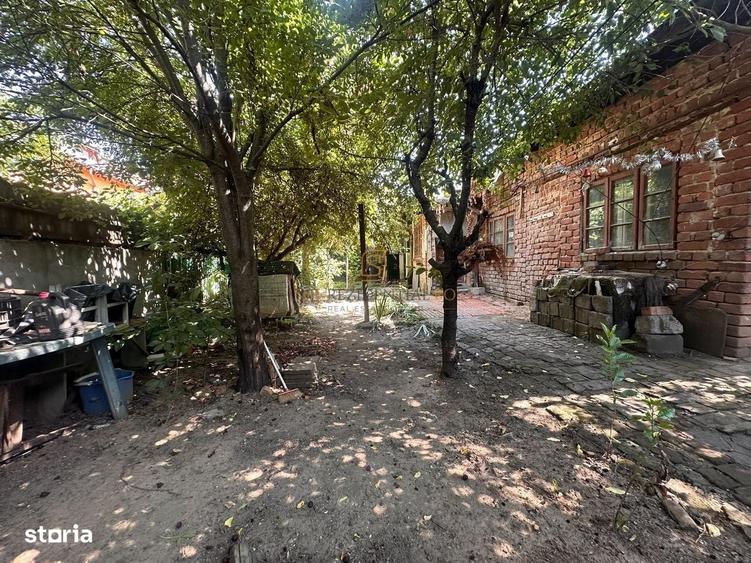 Casă cu 3 camere în 1 Mai
