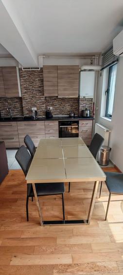 Apartament cu 2 camere semidecomandat în Eminescu