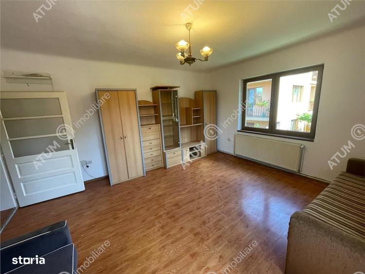 Apartament 3 camere decomandate curte comuna din zona Tiglari Sibiu - 16