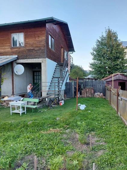 Casă cu 4 camere cu Teren 700 Mp în Central