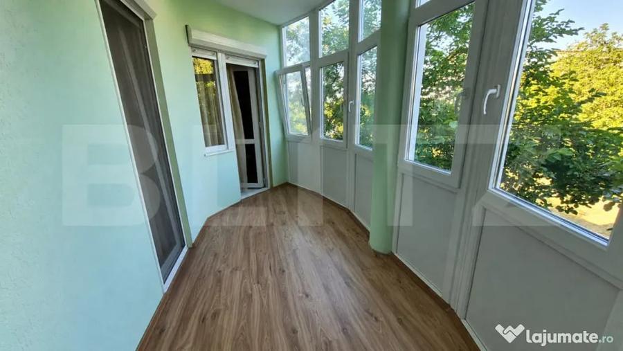 Apartament cu 2 camere decomandat în Micro 16