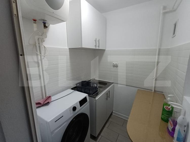 Apartament 2 camere, complet renovat, zona 9 Mai - 2