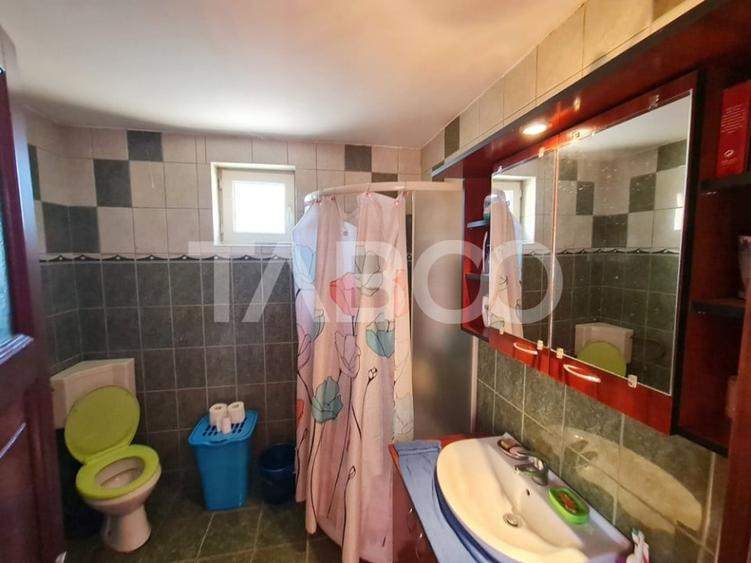 Casă individuală cu 4 camere cu Teren 263 Mp în Sebeș