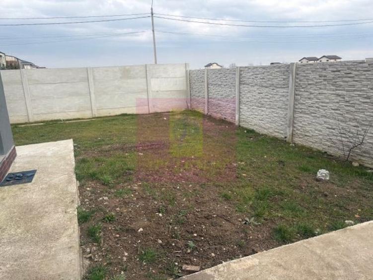 Casă cu 4 camere cu Teren 150 Mp în Central
