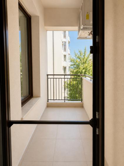 Apartament cu 3 camere decomandat în Faleza Nord