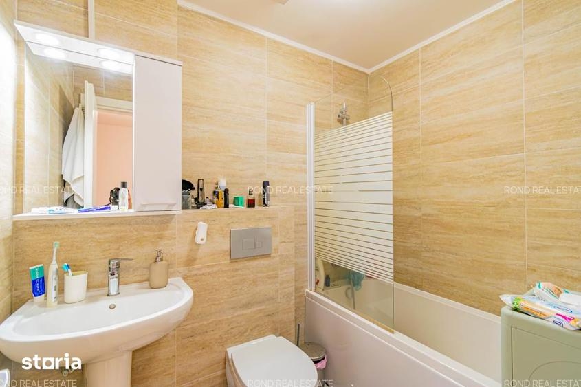 Casă cu 3 camere cu Piscina în Ștefăneștii de Jos