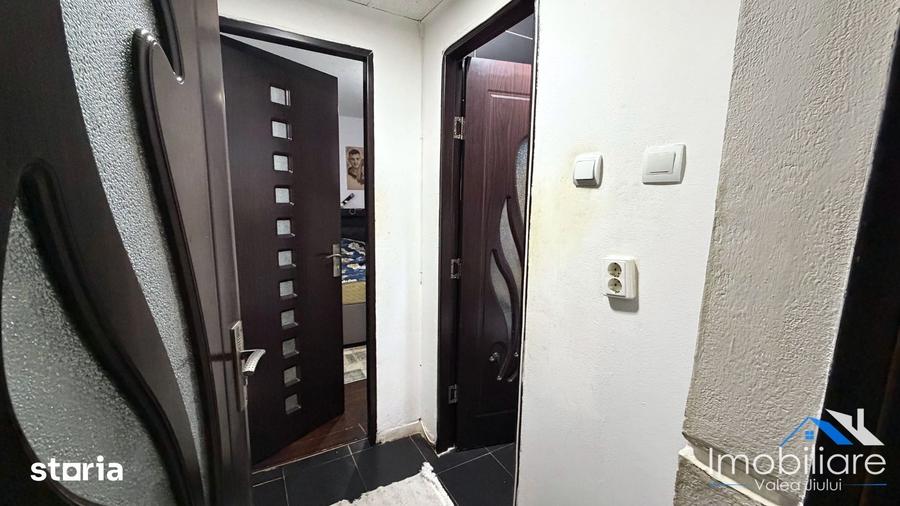 Apartament cu 3 camere în Petros