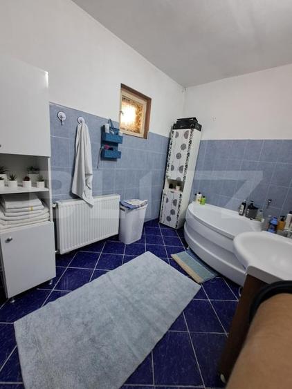 Casă individuală cu 3 camere cu Canalizare în Unirii