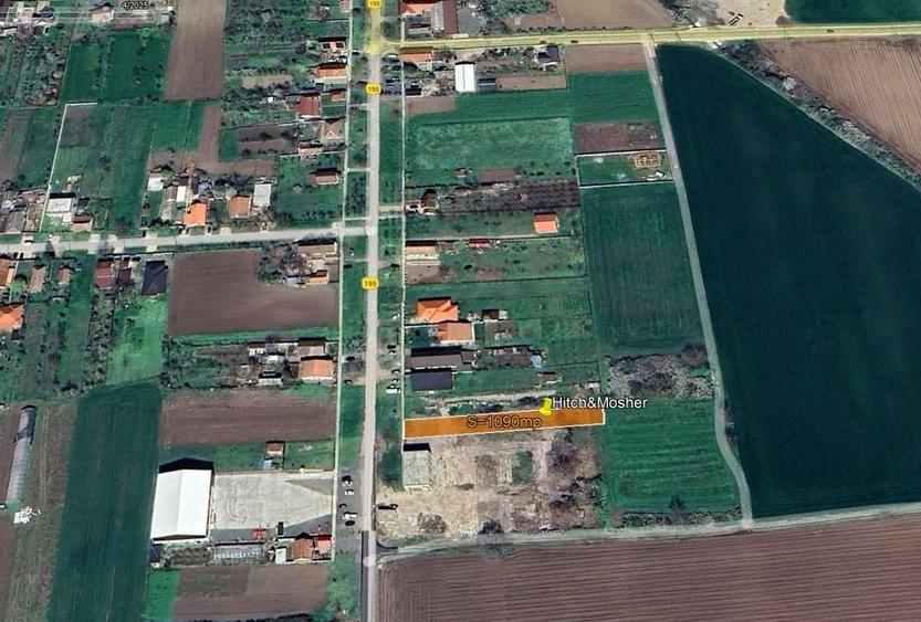 Teren Construcții de 1090 mp, în Parța