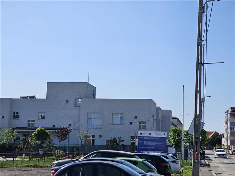 Casă individuală cu 4 camere cu Teren 355 Mp în Drumul Taberei