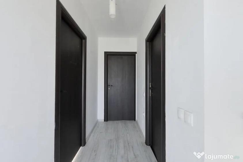 Casă cu 4 camere cu Teren 169 Mp în Central