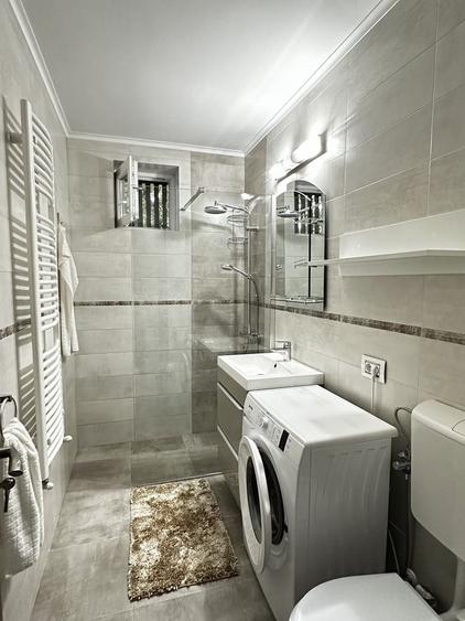 Apartament cu 2 camere decomandat în UTA