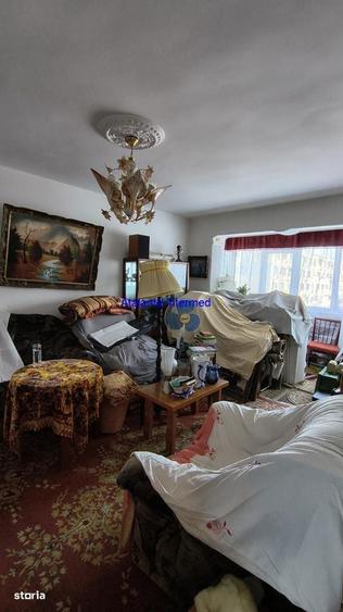 Apartament cu 3 camere decomandat în CET