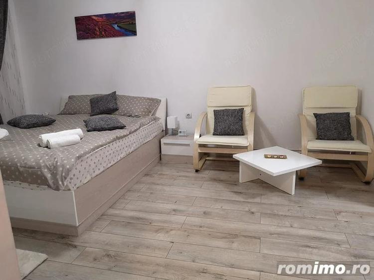 Garsonieră decomandată în Soarelui