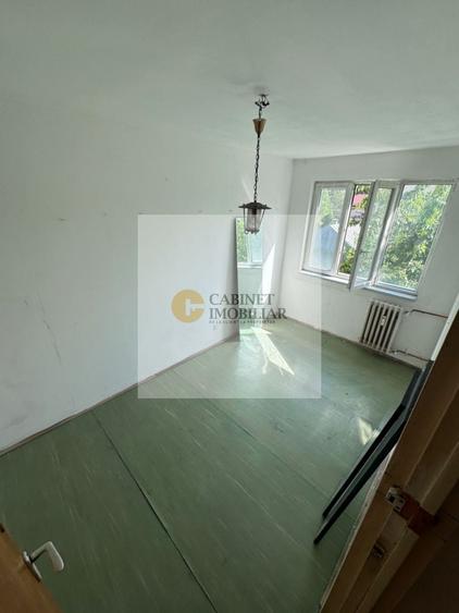 3 Camere - 61MP | Creditabil | Reabilitat | M Gorjului - 9 minute - 3