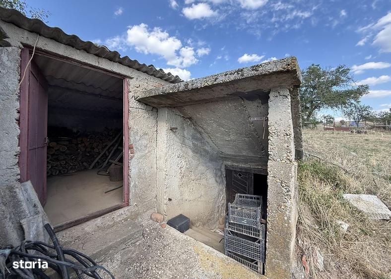 Casă cu 3 camere în Cetariu