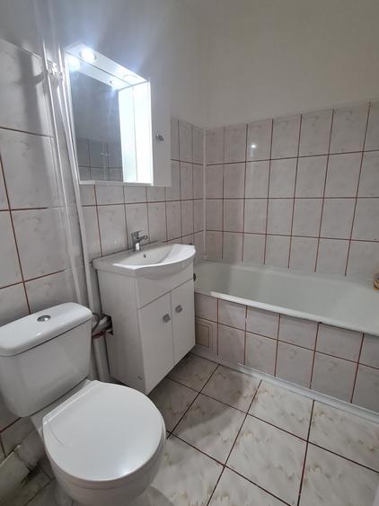 Garsonieră decomandată în Gară