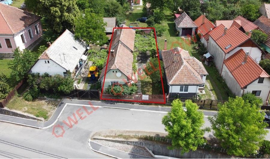 Casă individuală cu 3 camere cu Teren 614 Mp în Arcuș