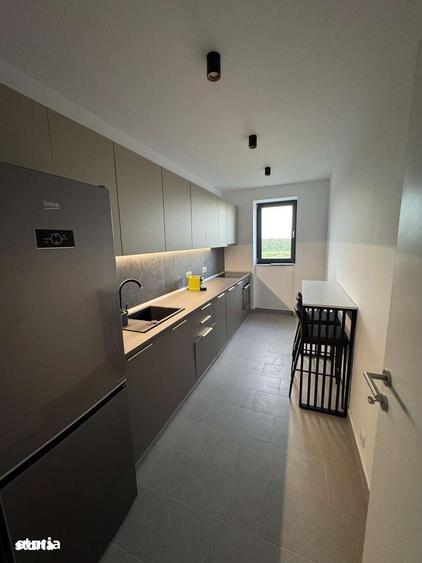 Apartament cu 2 camere decomandat, mobilat în Băneasa