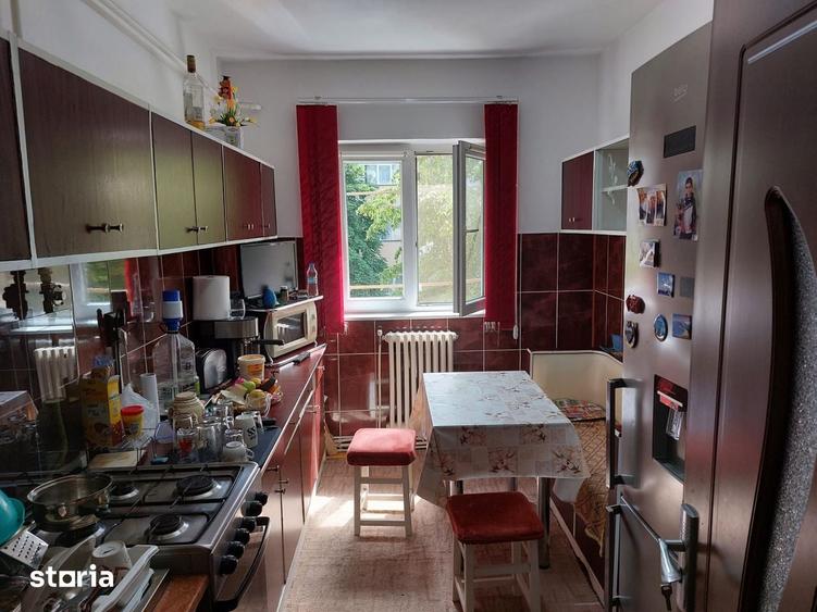 Apartament cu 3 camere în Central