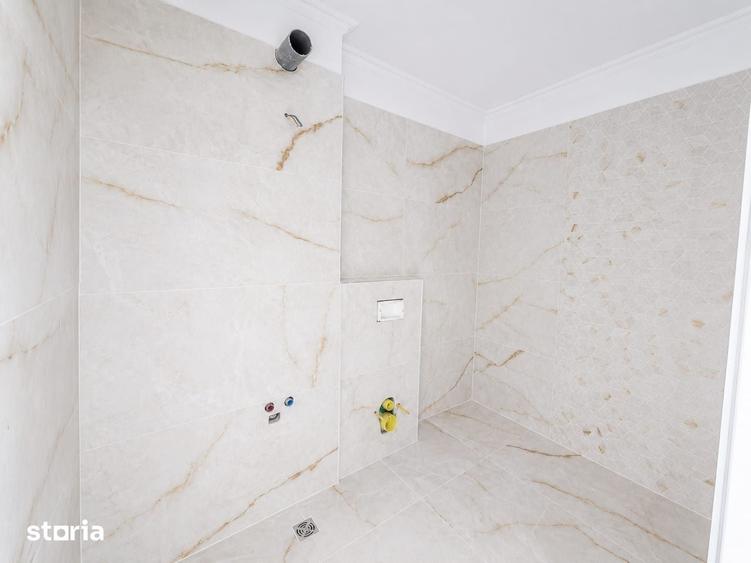 Apartament cu 4 camere în Florești