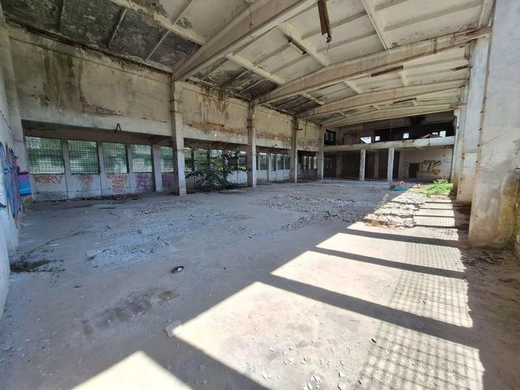 Spațiu industrial, de 640 mp, în Ștrand