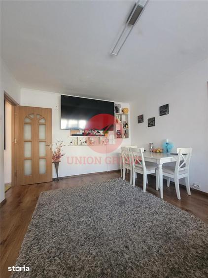 Apartament cu 3 camere, mobilat în Tomis Nord