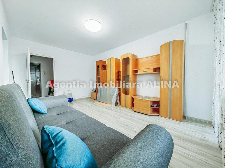 Apartament cu 2 camere semidecomandat în Gojdu