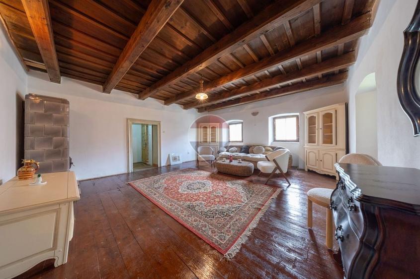 Casă individuală cu 3 camere cu Teren 1646 Mp în Bicfalău