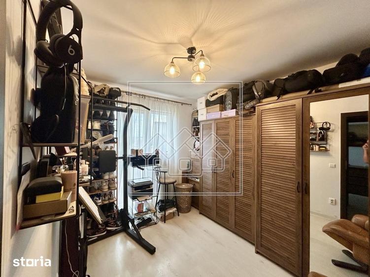 Apartament 3 camere, mobilat+utilat, loc parcare, terasa 55 mp - 2