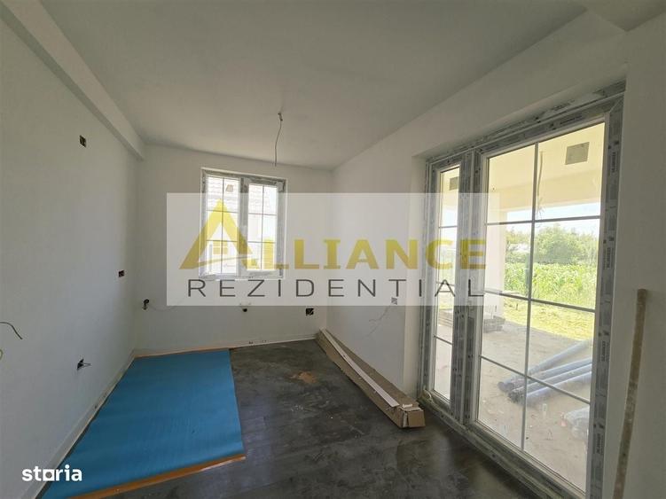Casă cu 3 camere în Berceni
