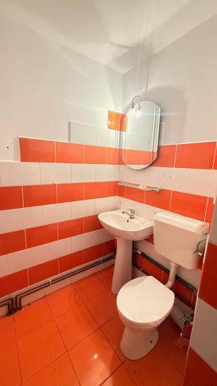 Spațiu comercial, de 111 mp, în Central
