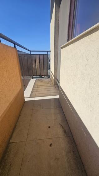 Apartament cu 2 camere semidecomandat în Florești