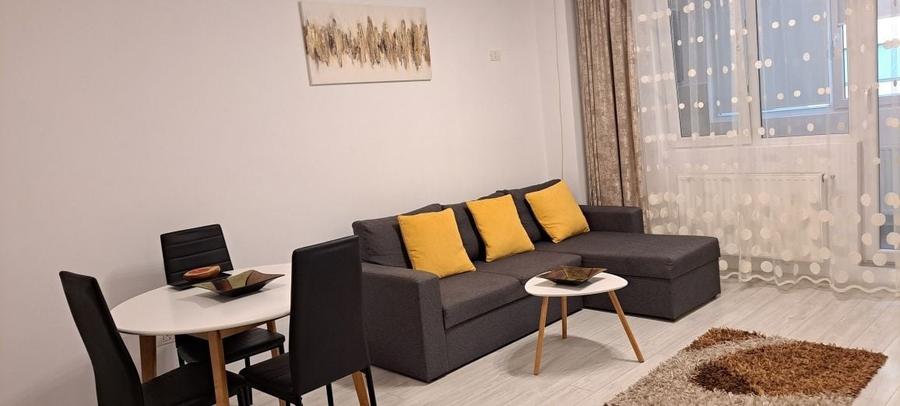 Apartament cu 2 camere decomandat în Militari
