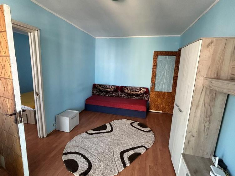 Apartament cu 2 camere semidecomandat în Găvana