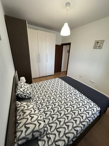 Apartament cu 2 camere semidecomandat, mobilat în Bucureștii Noi