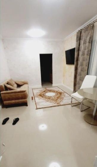 Apartament cu 2 camere decomandat în Exterior Vest