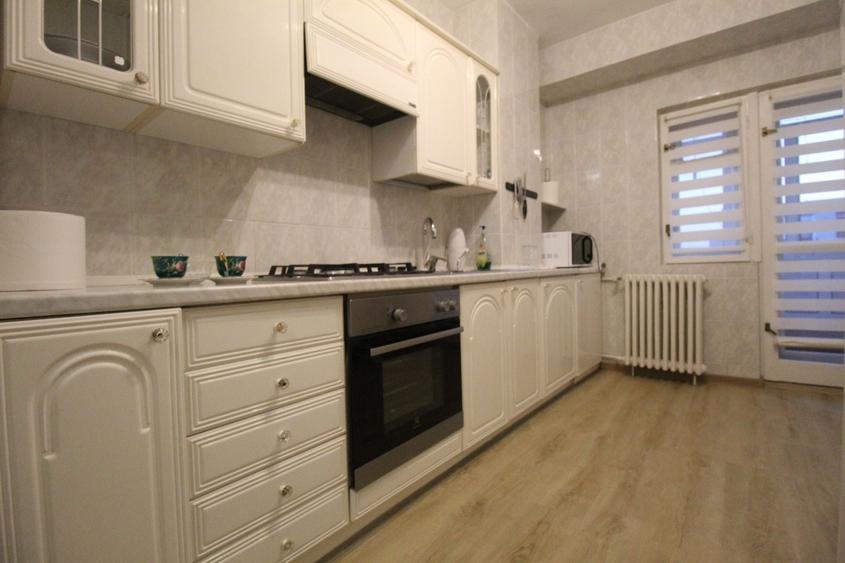 Apartament cu 2 camere decomandat, mobilat în Alba Iulia